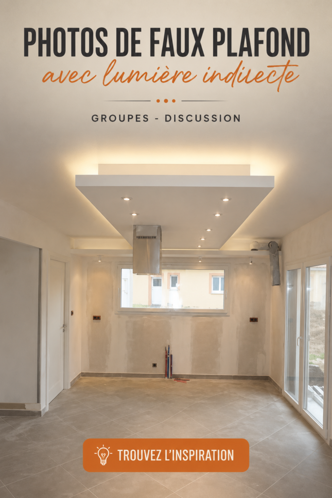 Exemple de faux plafond avec lumière indirecte dans un salon moderne.