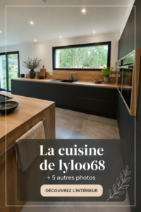 Une cuisine chaleureuse avec des touches modernes et fonctionnelles.